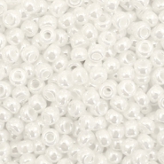 Perles de rocailles Miyuki 8/0 Ceylon white pearl 8-528