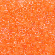 Perles Miyuki délicas 11/0 Luminous creamsicle orange DB-2033