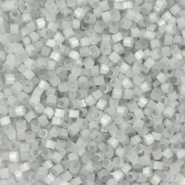 Perles Miyuki délicas 11/0 Silk satin dyed shadow gray DB-1816