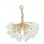 Pendentifs en perles de verre fleur Dor&eacute;-blanc
