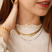 Nouveau Beaux colliers et bracelets en acier inoxydable