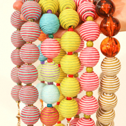 Nouveau Perles acryliques avec cordon ciré