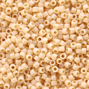 Perles Miyuki delicas 11/0 Opaque pear yellow DB-1131