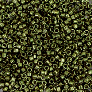 Perles Miyuki d&eacute;licas 11/0 Metallic olive green DB-11