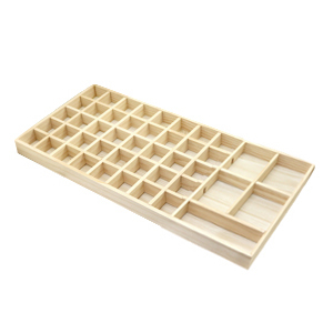 Pr&eacute;sentoir bijoux 45 cases pour bijoux divers et cartes &agrave; bijoux Naturel (couleur naturelle du bois)