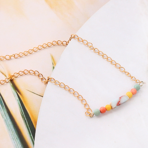 DIY: une parure de bijoux style Ibiza avec des pierres naturelles 