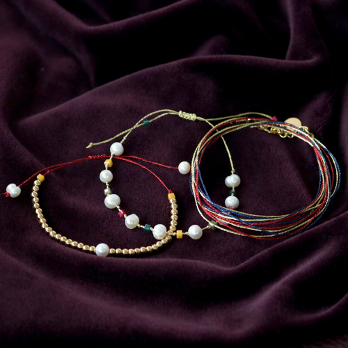 Comment faire des bracelets en macram&eacute; ? Laissez-vous inspirer par ces bracelets DIY !