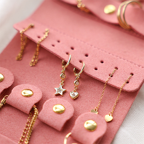 Trousses & bo&icirc;tes &agrave; bijoux de voyage compacts et pratiques