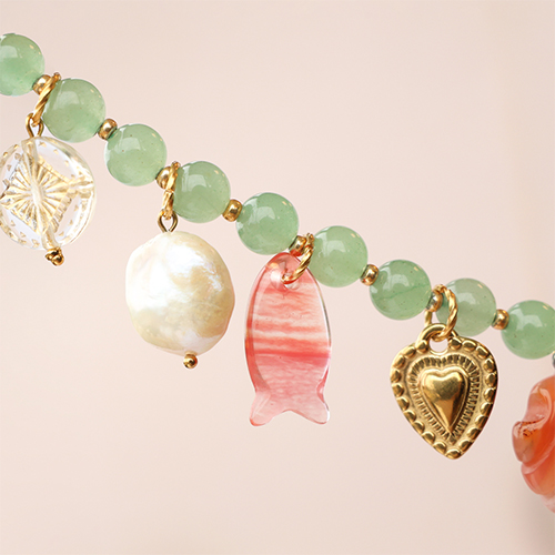 Mix & match avec des perles en pierre naturelle