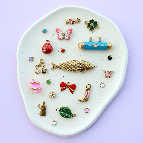 Inspiration avec des breloques en acier inoxydable