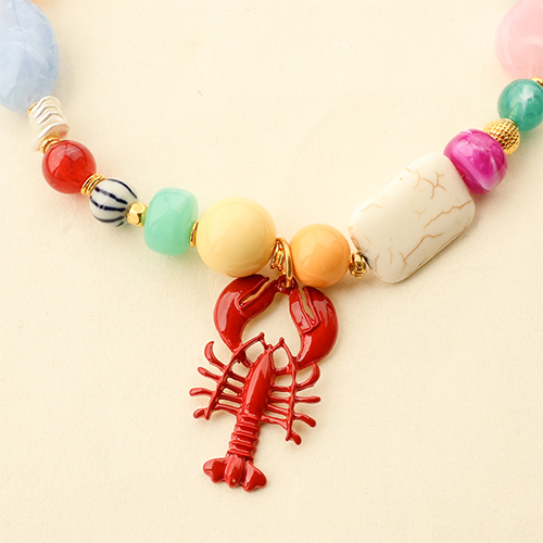 Compl&eacute;tez votre collection avec des boucles d&rsquo;oreilles tendance 
