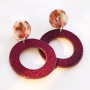 Boucles d&rsquo;oreilles tendance avec des pendentifs en velours !