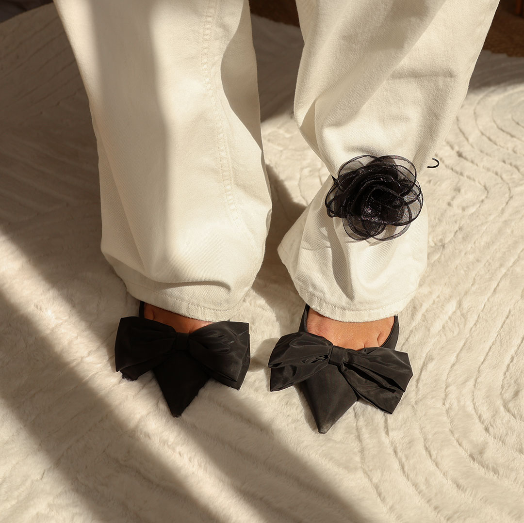 Mix & match avec les ras-du-cou &agrave; fleurs