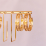 Mix & match avec des boucles d&rsquo;oreilles en acier inoxydable