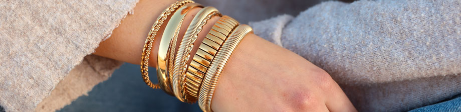 Nouvelle s&eacute;rie de bracelets joncs en acier inoxydable