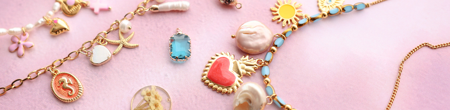 Tout juste arrivé ! Breloques incontournables en métal DQ Tout juste arrivé ! Breloques incontournables en métal DQ