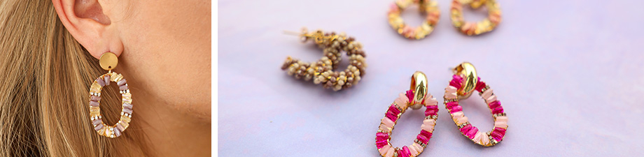 Mix & match avec des pendentifs et boucles d'oreilles &agrave; facettes