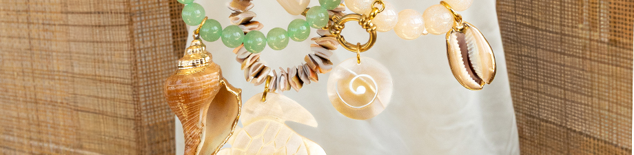Nouvelle s&eacute;rie de breloques en coquillage v&eacute;ritable